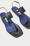 Cube flat leather sandals