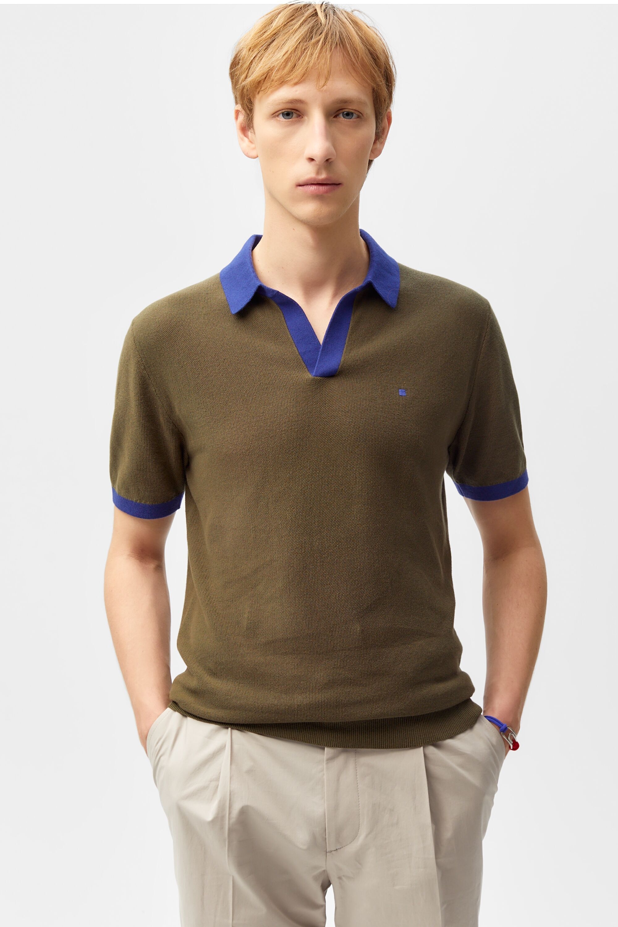Open collar structured cotton polo shirt