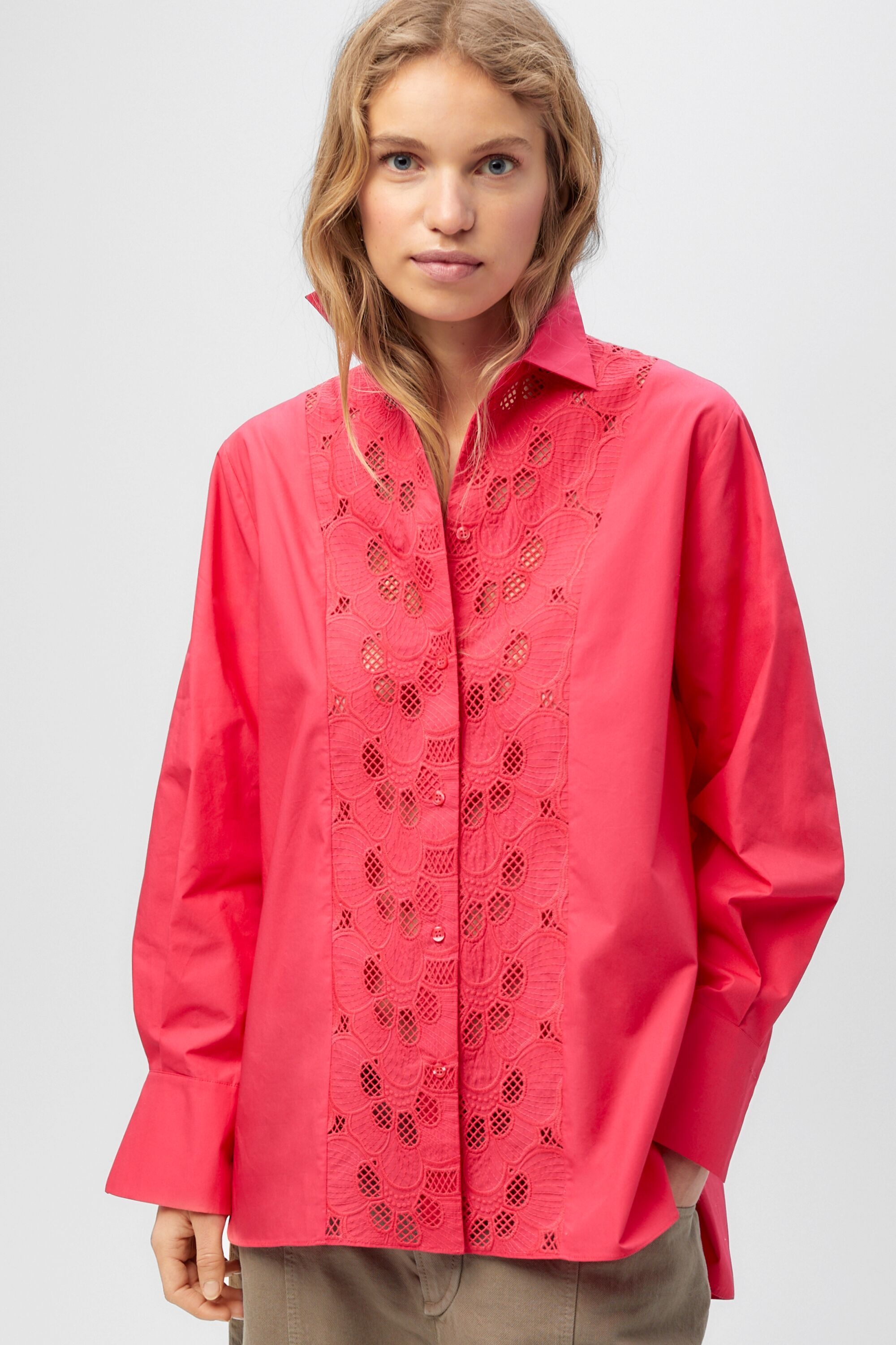 Embroidered poplin oversized shirt