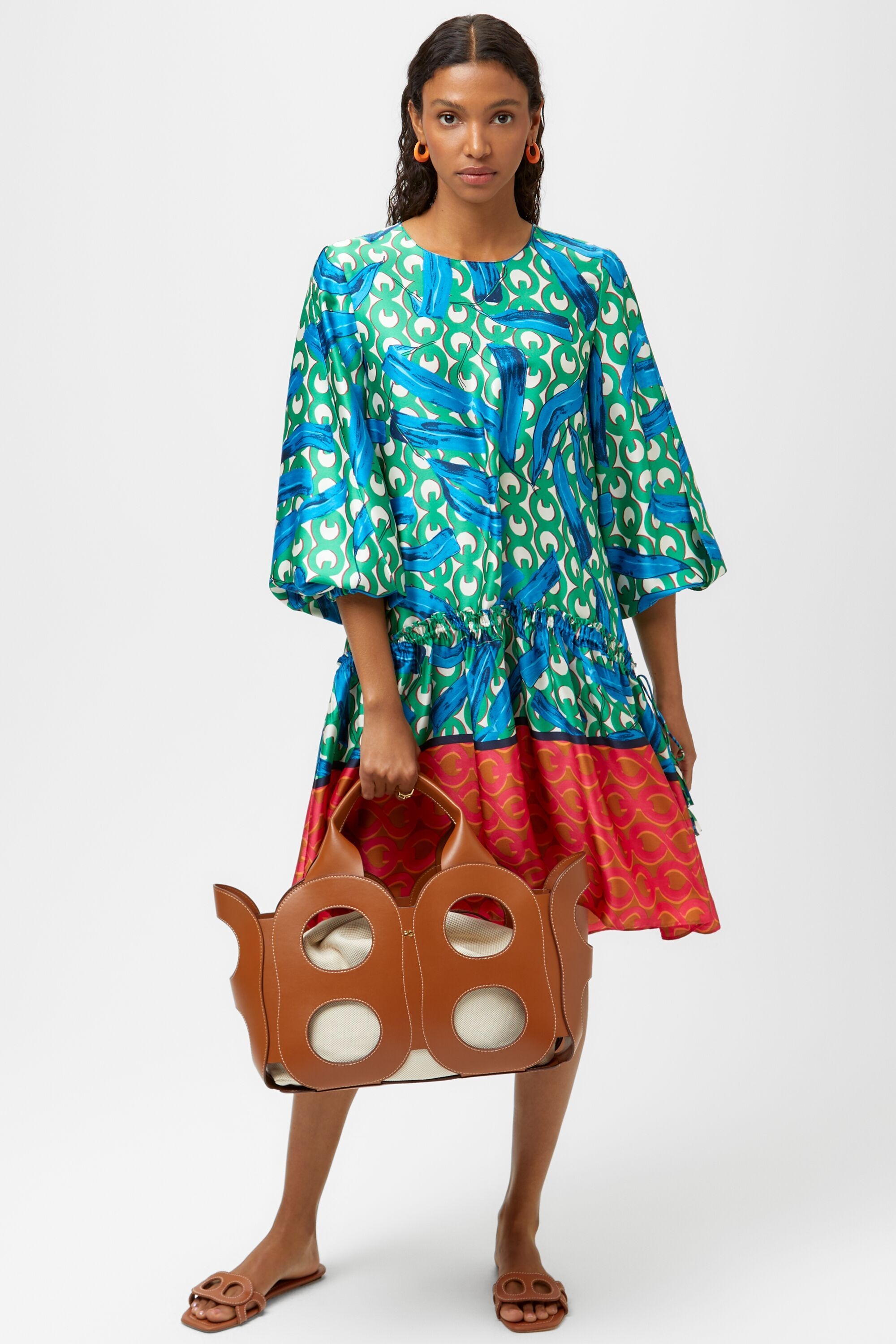 Short dress with Ocho Tropical print