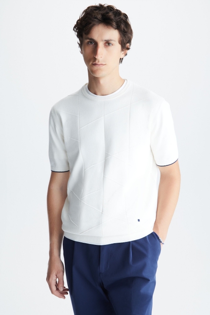 ORIGAMI TEXTURED KNIT T-SHIRT
