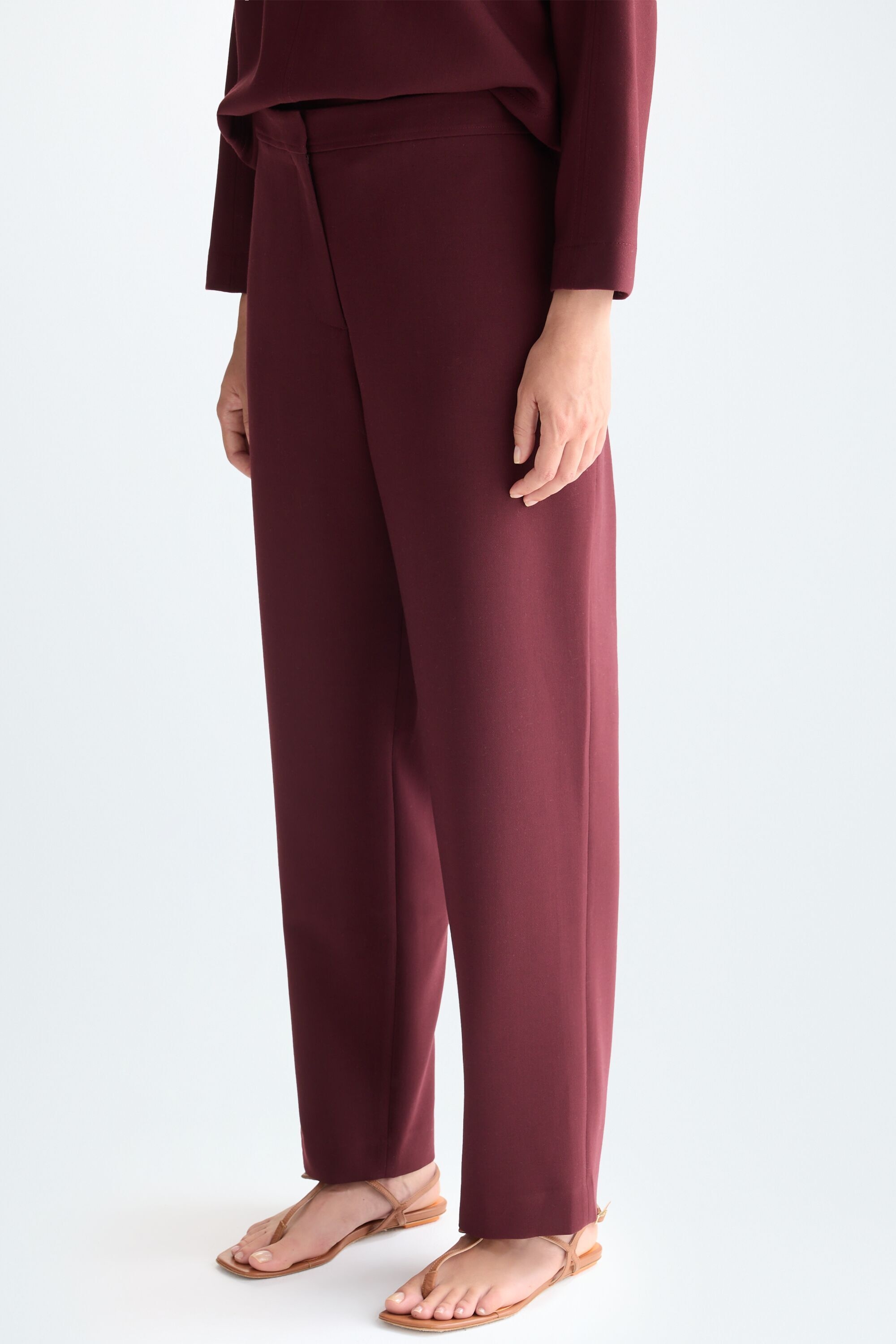 Double-faced straight-leg trousers