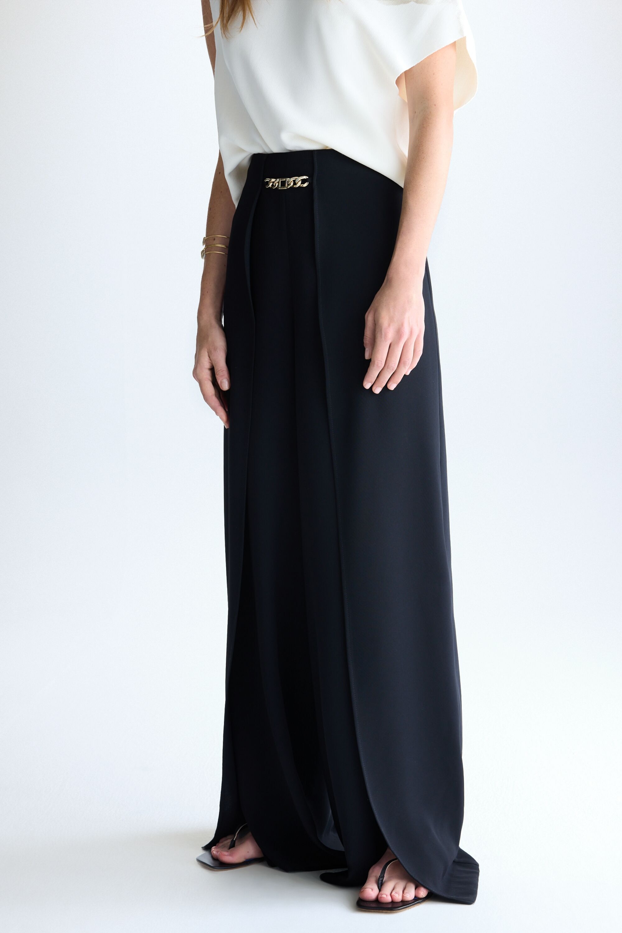 Chain crepe pareo-style trousers