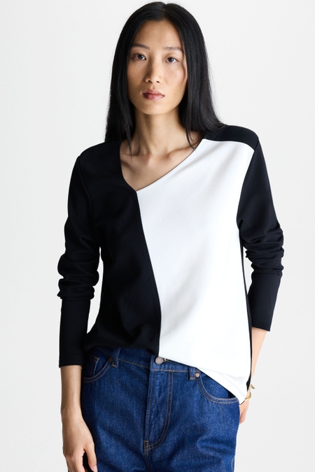 CAMISETA RECTA ASIMÉTRICA INTERLOCK