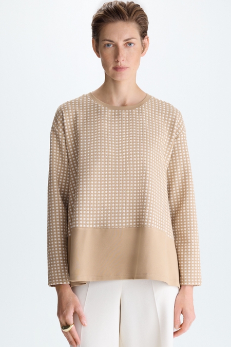 CAMISETA EVASÉ JACQUARD CUBOS INTERLOCK
