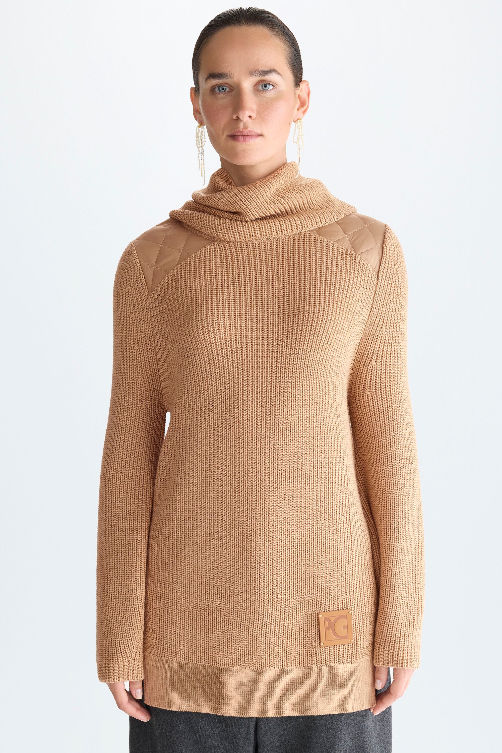 Detachable turtleneck merino wool long sweater