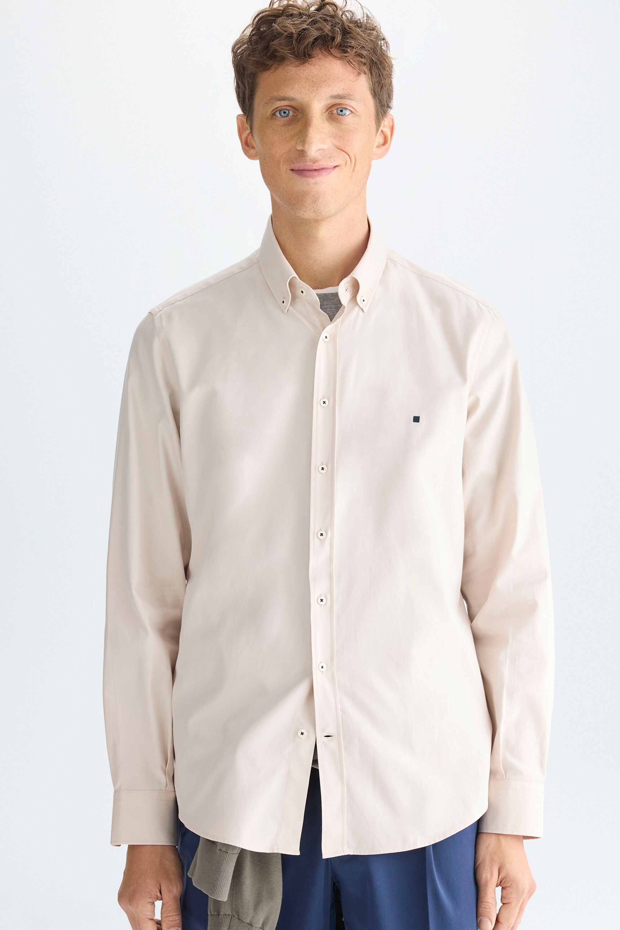 Camisa sarga