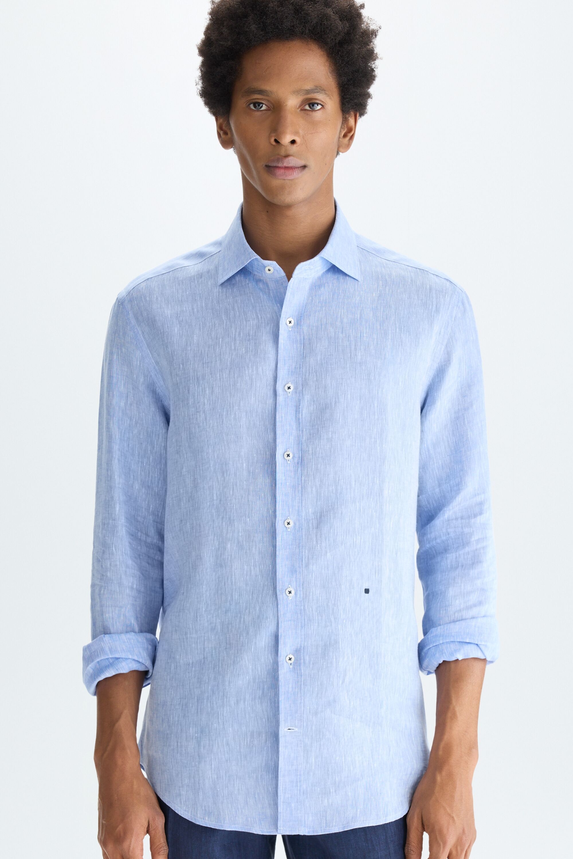 Spread collar linen shirt