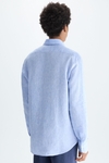 Spread collar linen shirt