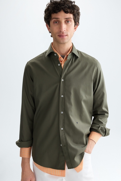 SPREAD COLLAR TWILL SHIRT