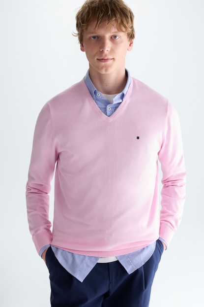 V-NECK PIMA COTTON SWEATER