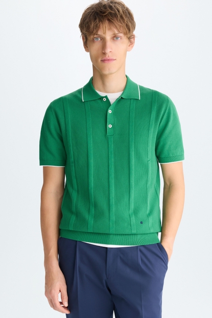 RIBBED EFFECT KNIT POLO SHIRT