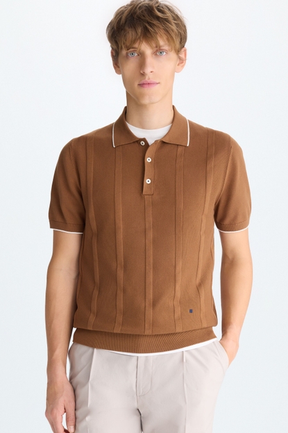 RIBBED EFFECT KNIT POLO SHIRT