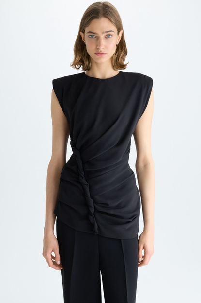 SHOULDER-PADDED DRAPED CREPE FITTED TOP