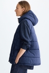 Detachable hood quilted technical gilet