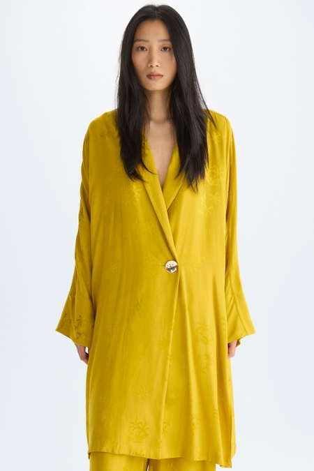 LEVITA OVERSIZE JACQUARD FLORAL
