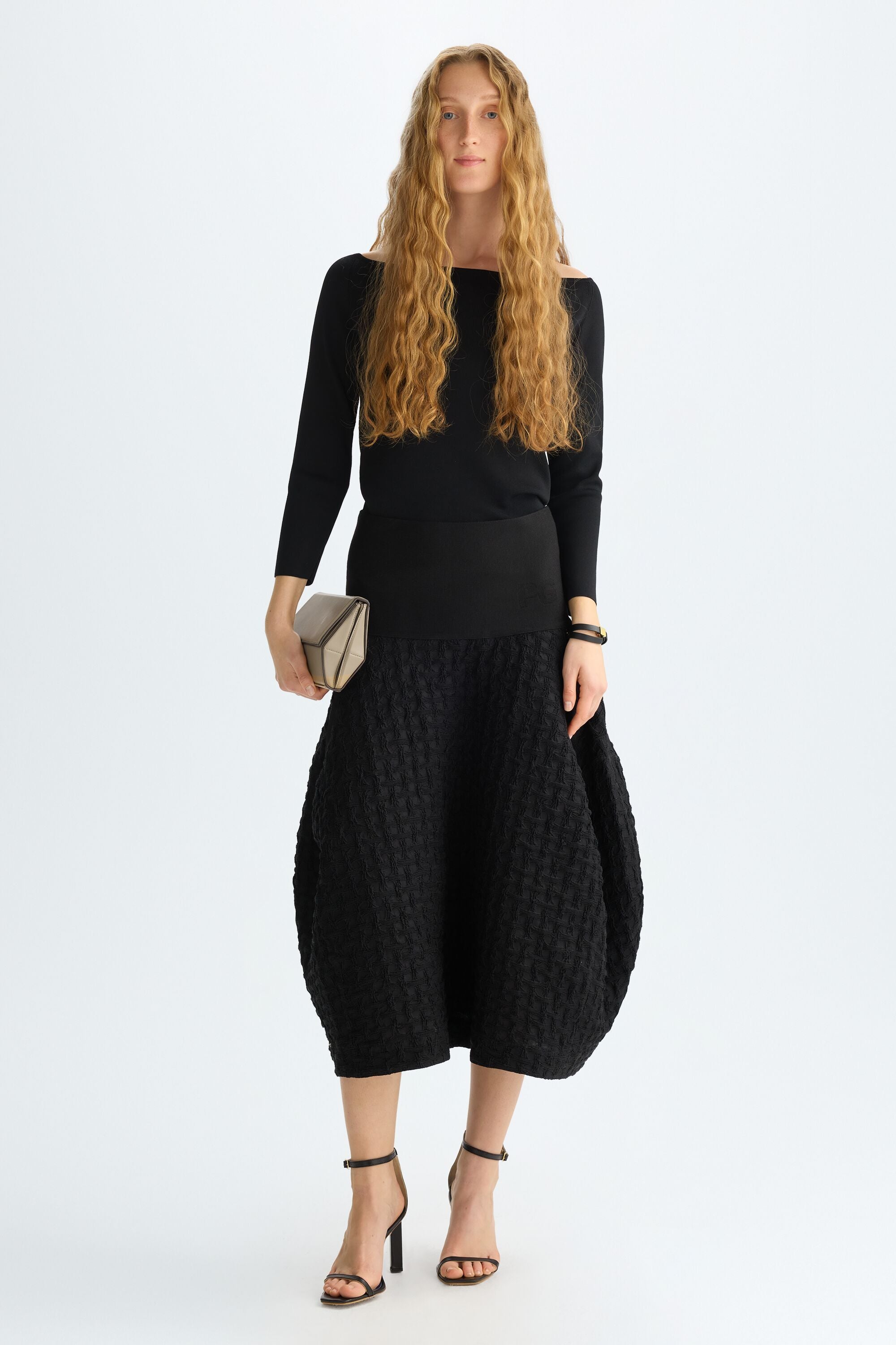 Embossed cotton midi balloon skirt black - Purificacion