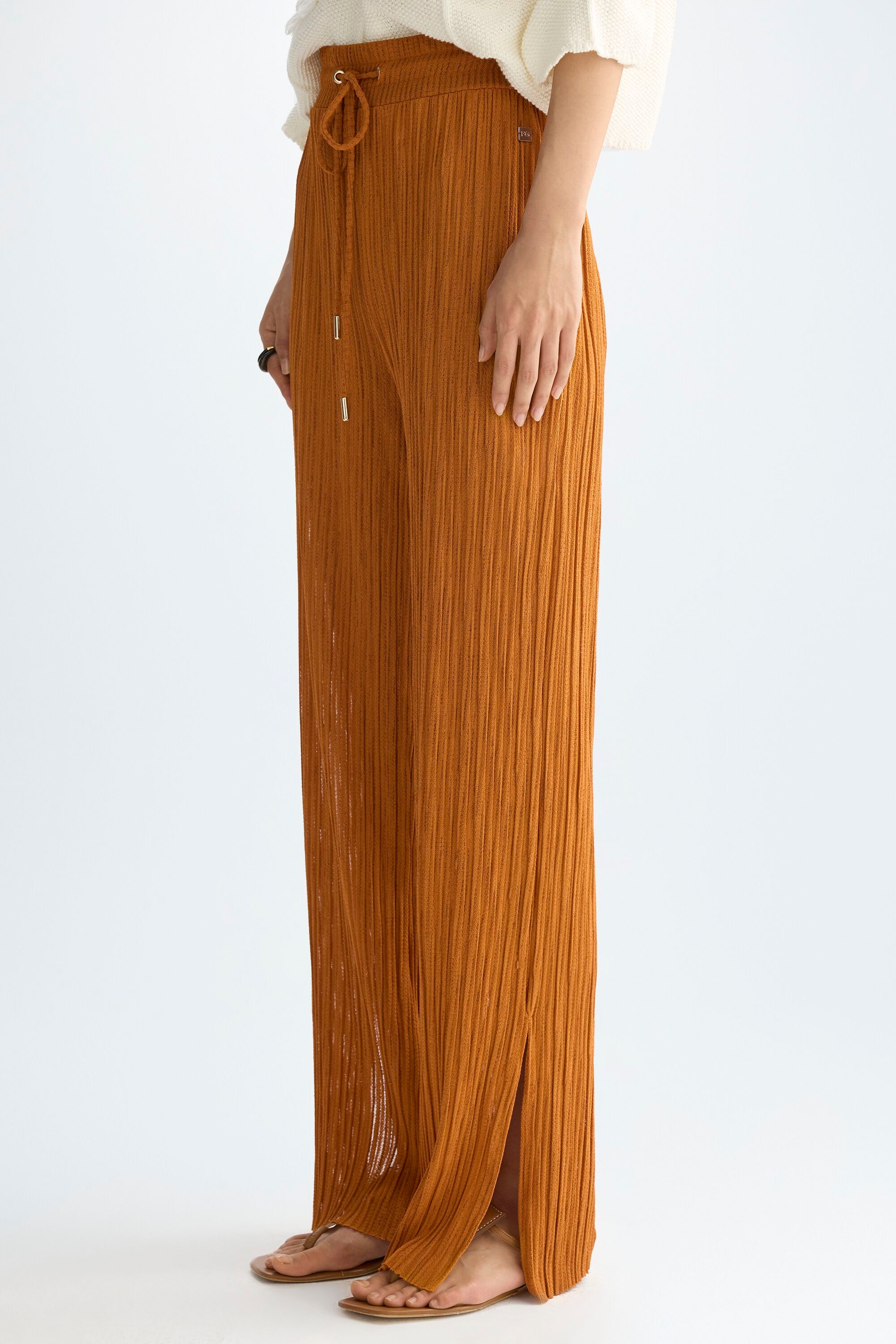 Pleated jersey straight-leg trousers