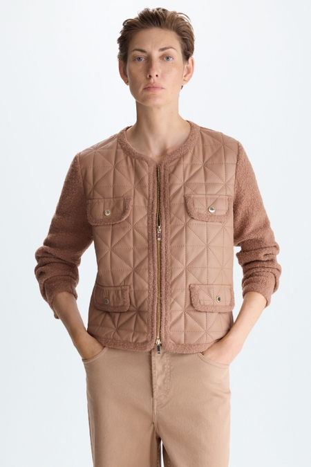 CHAQUETA RECTA RIZO EFECTO PIEL ACOLCHADO ORIGAMI