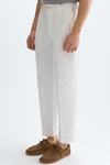 Pantalón relaxed fit sarga algodón