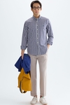 Pantalón relaxed fit sarga algodón