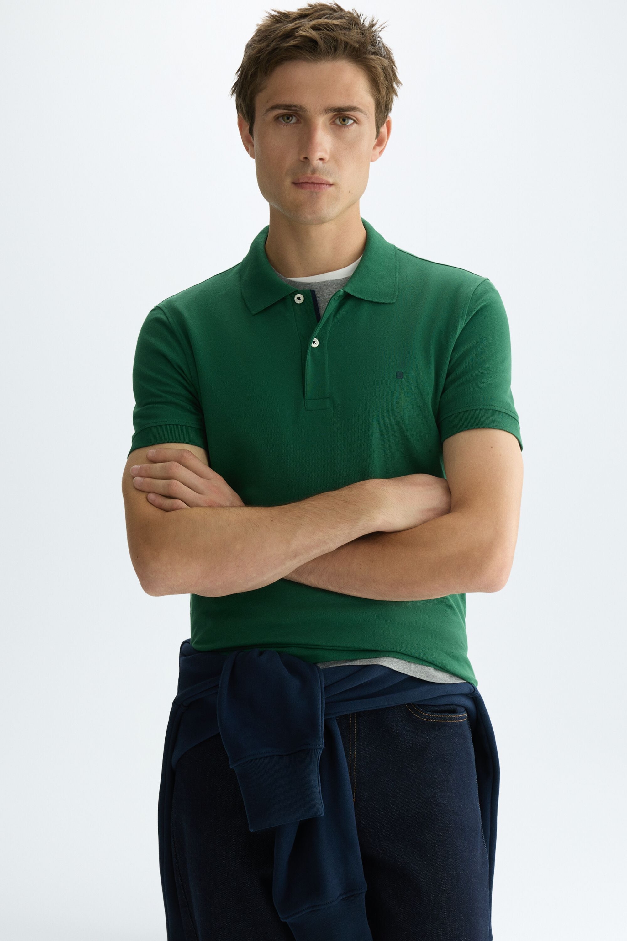 Piqué slim fit polo shirt