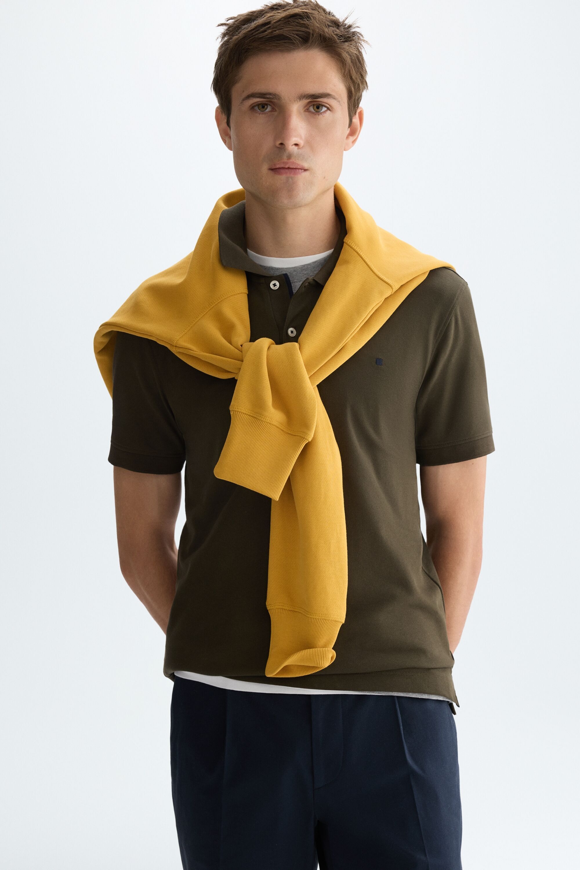 Piqué slim fit polo shirt
