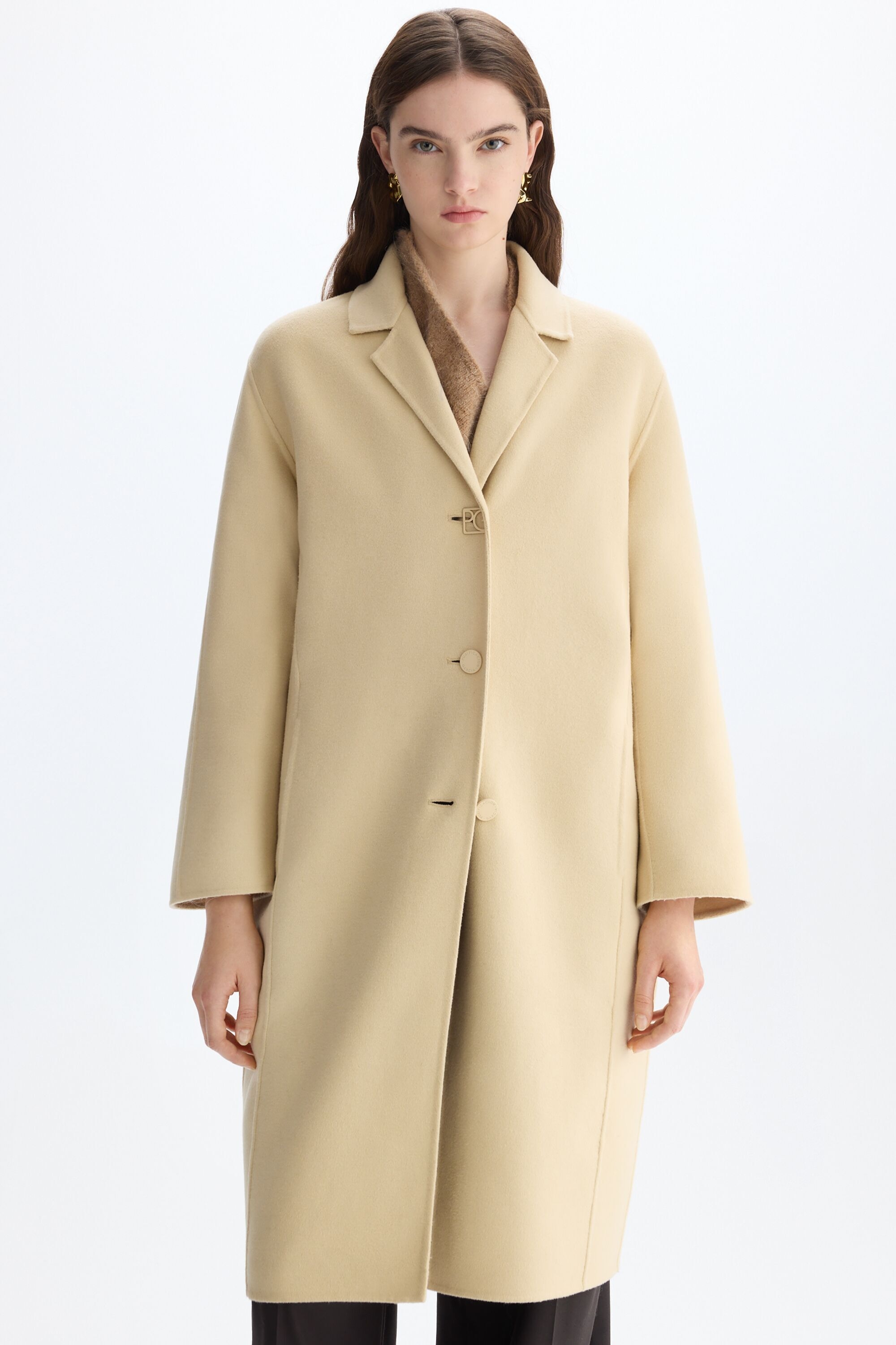 Double-faced wool cocoon-fit coat