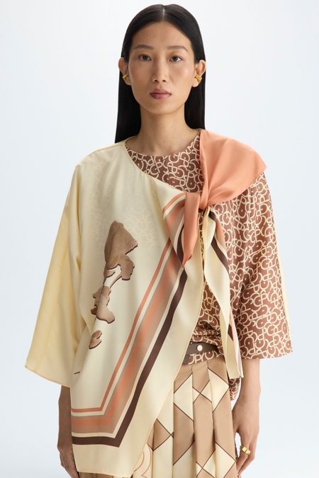 GAMBITO GUTENBERG PRINT TWILL FITTED TOP