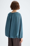 Semi-sheer chiffon balloon blouse