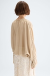 Top oversize chiffon manga fruncida