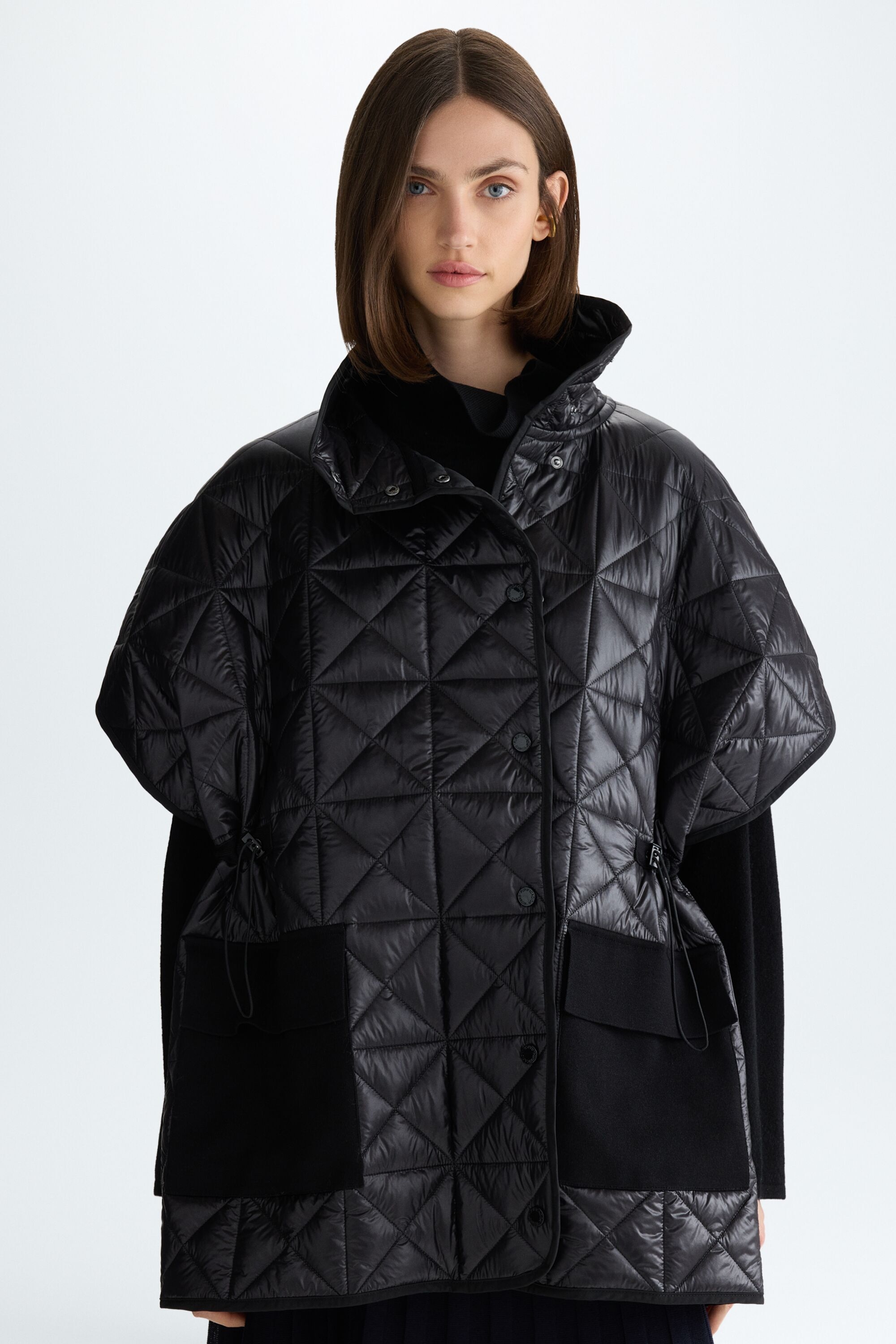 Origami-quilted combined oversize long gilet
