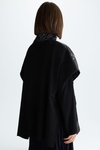 Origami-quilted combined oversize long gilet