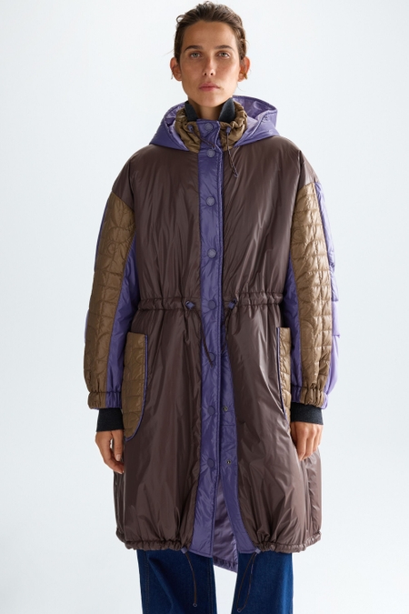 HOODED BAUHAUS QUILTED NYLON COAT