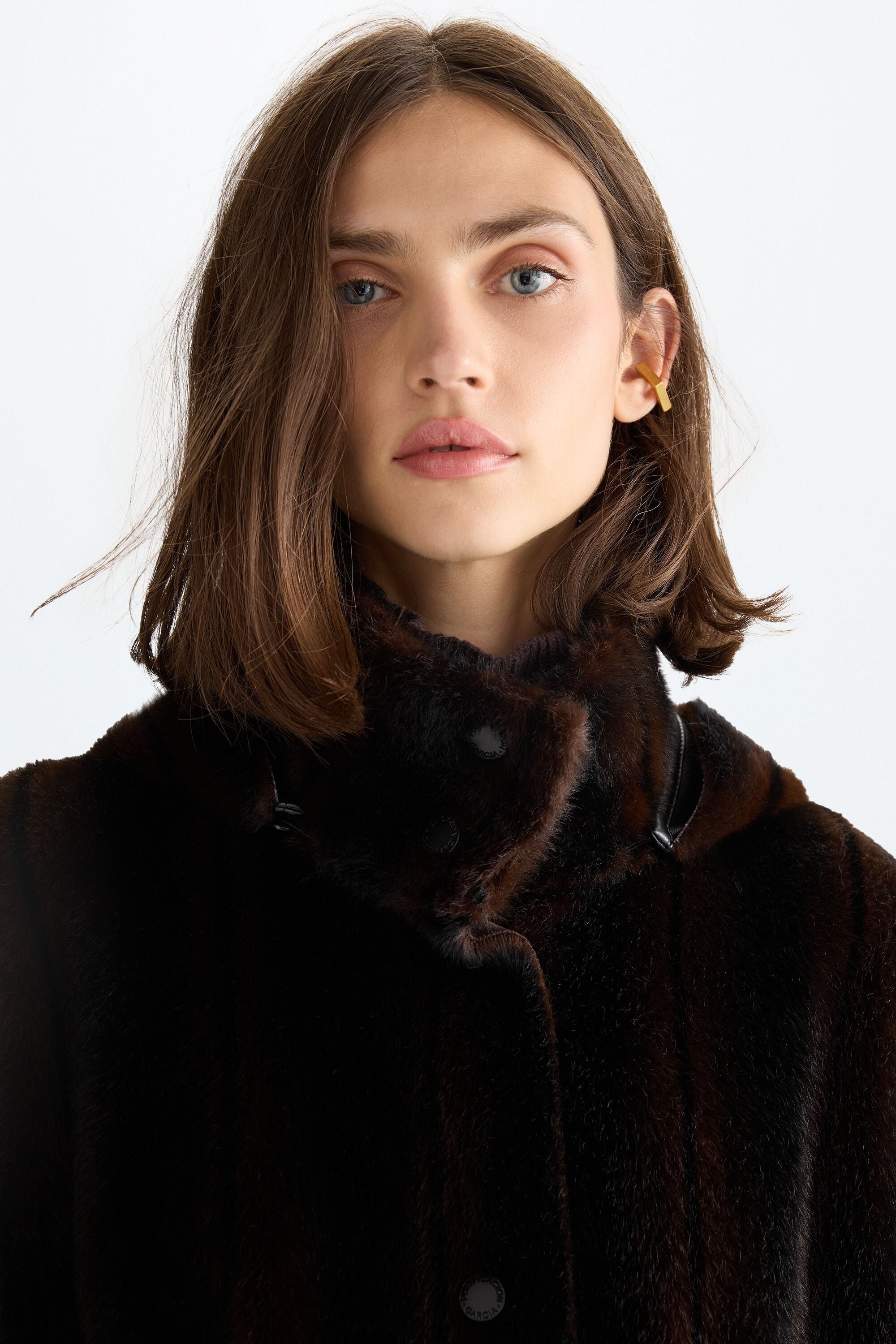 ジャケット・アウター PERVERZE Double Face Nylon Fur ☆Sale PERVERZE Double Face Nylon Fur PERVERZE Double Face Nylon Fur