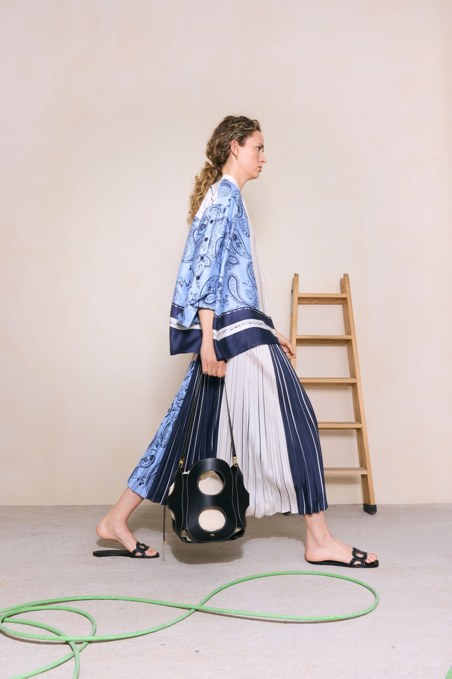 FALDA PLISADA TWILL ESTAMPADO PATCHWORK DENIM