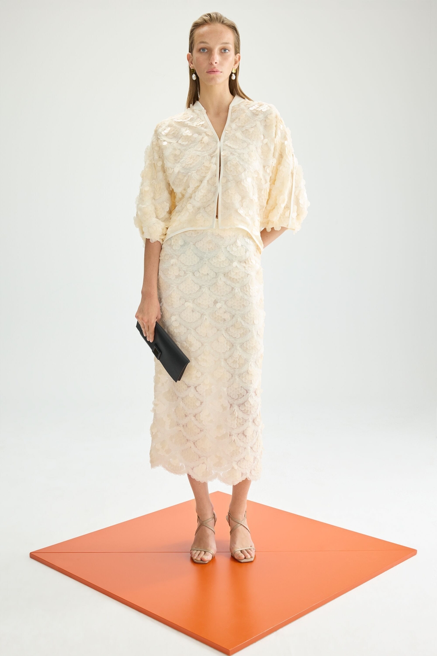 SEQUINNED TULLE STRAIGHT-FIT SKIRT