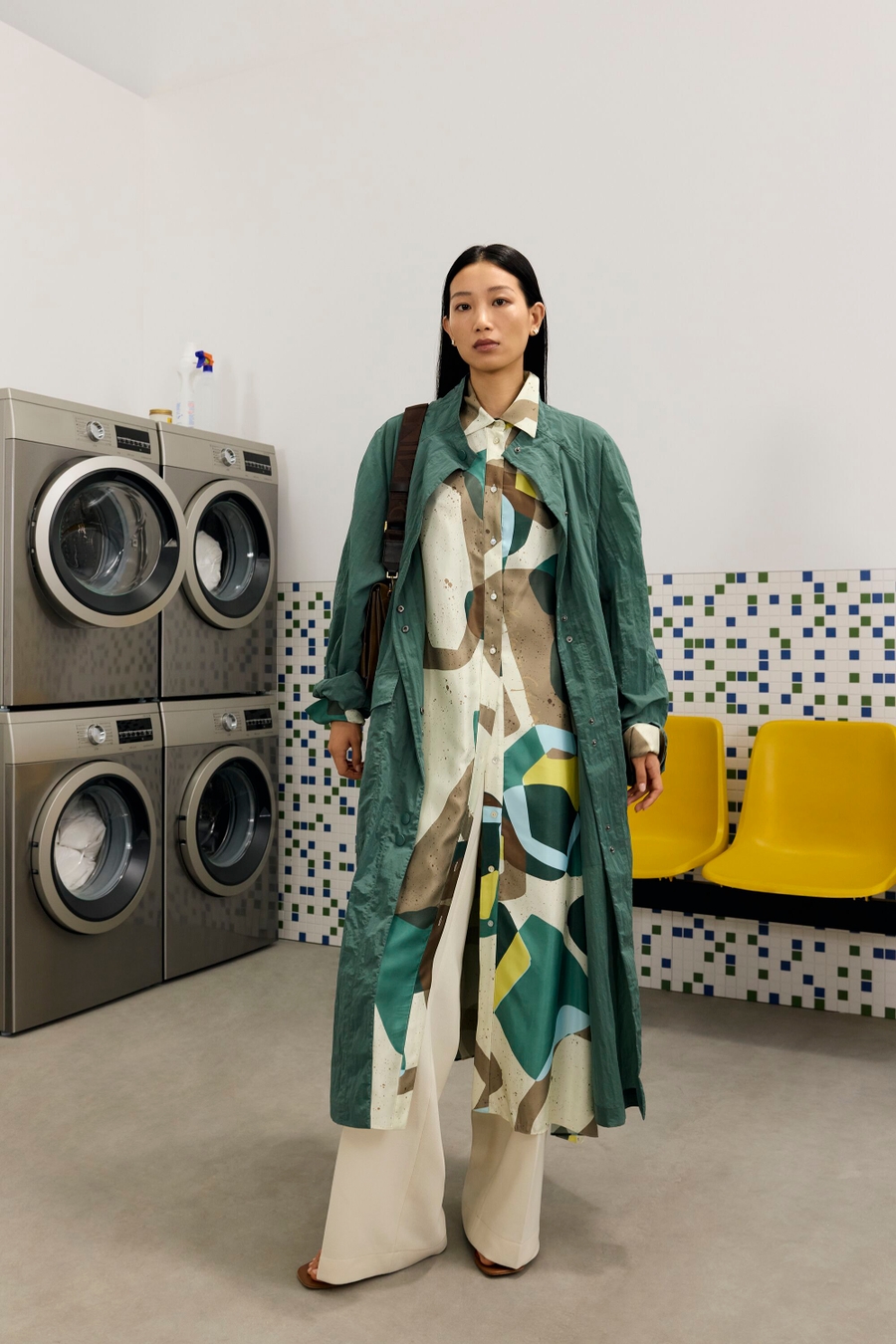 NYLON OVERSIZE LIGHT TRENCH COAT