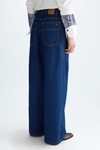 Wide-leg jeans