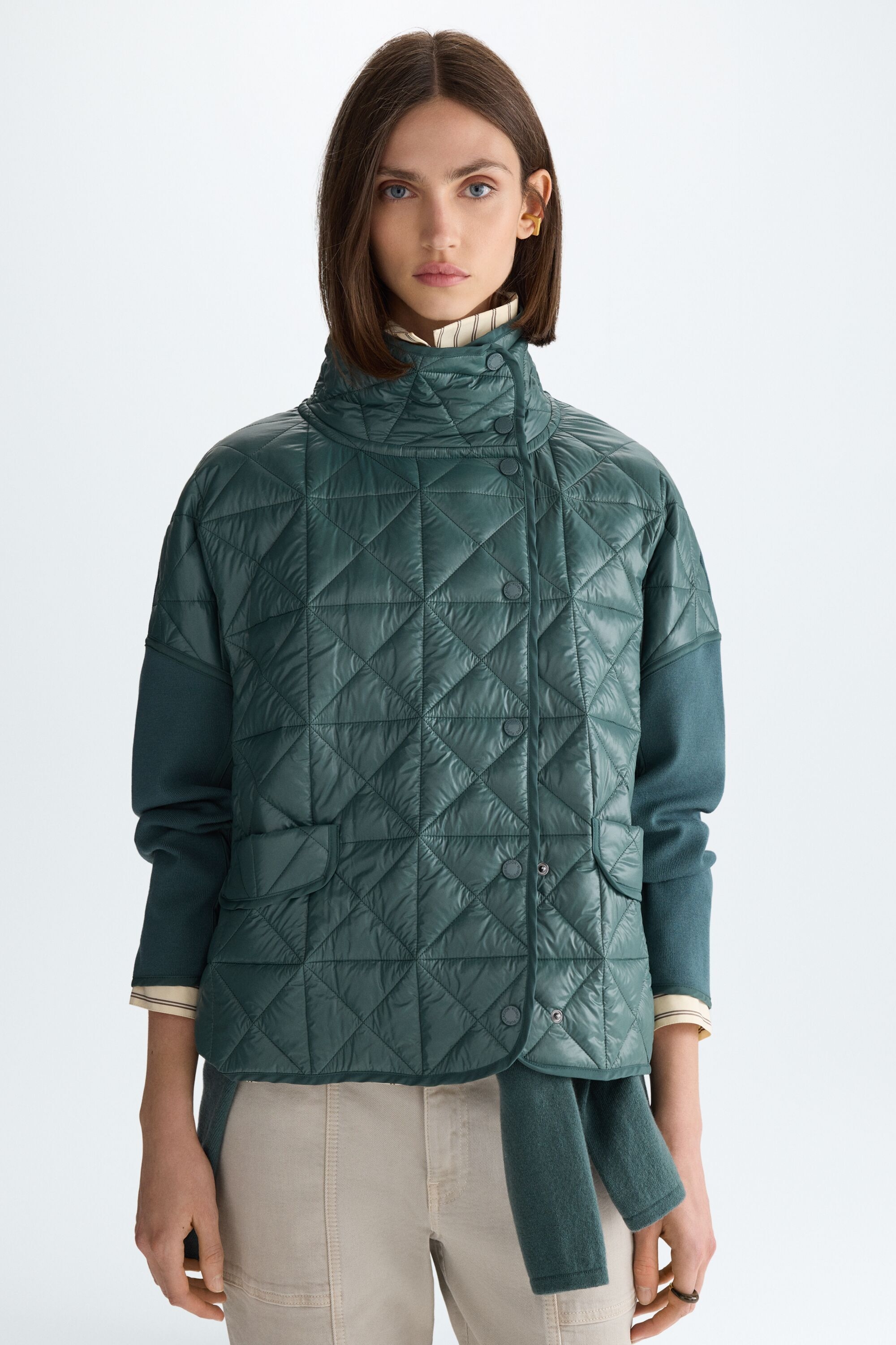 Origami-quilted combined short jacket