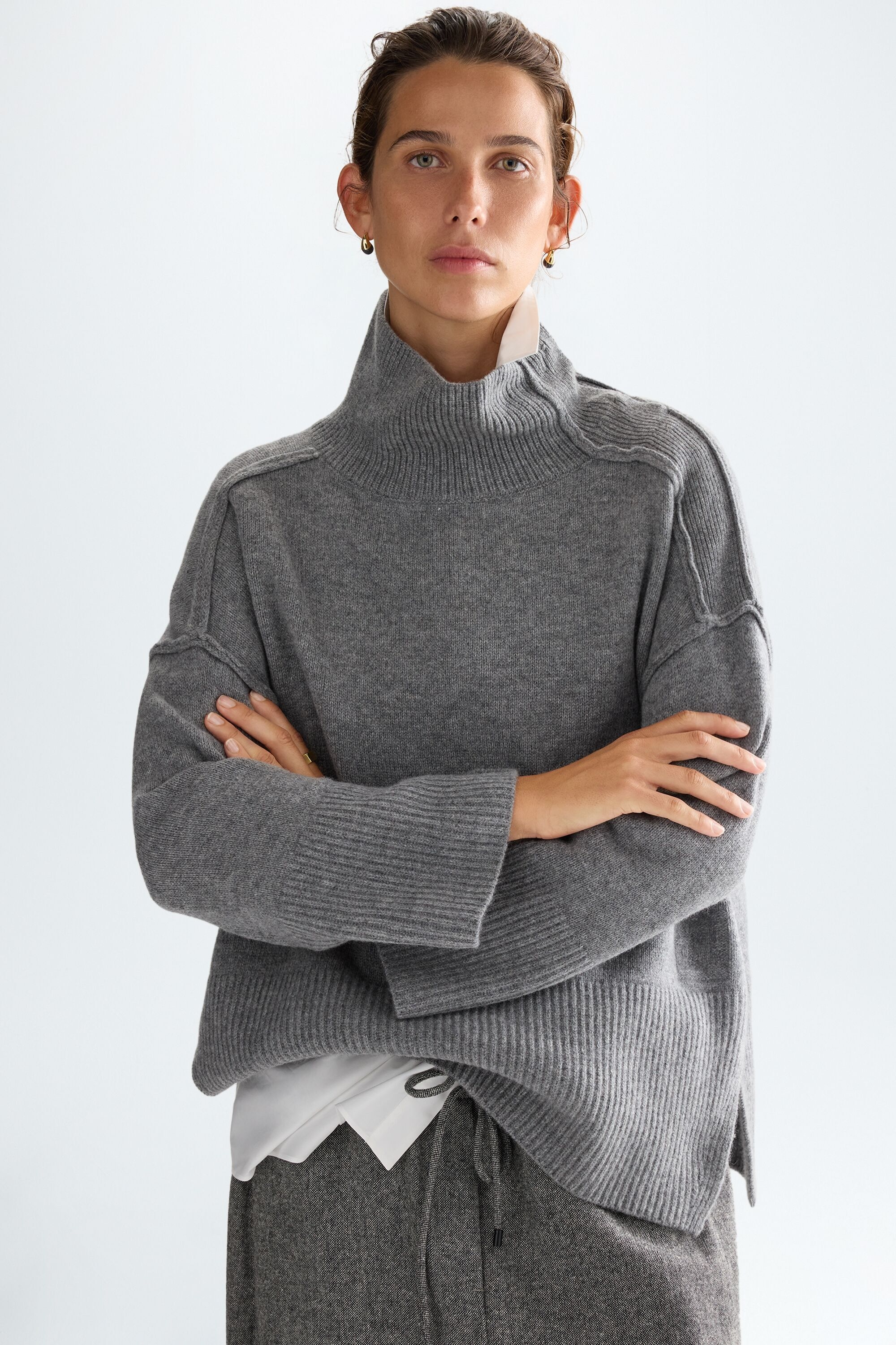 Wool straight-fit mock-neck sweater