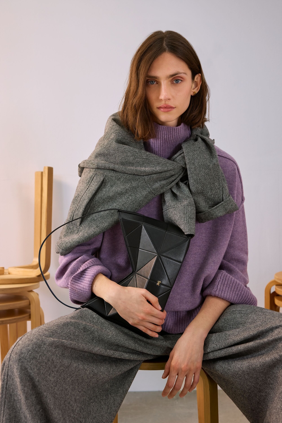 WOOL STRAIGHT-FIT MOCK-NECK SWEATER