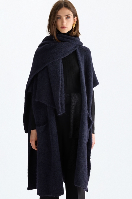 PONCHO OVERSIZE MOHAIR BUFANDA