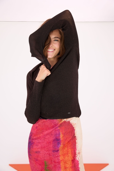 METALLIC STRETCH-KNIT FITTED SWEATER