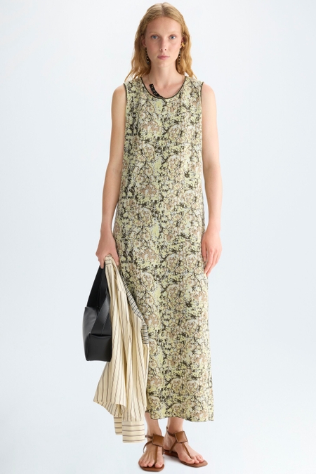 VESTIDO ENTALLADO JACQUARD