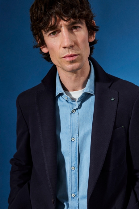 SPREAD COLLAR DENIM TWILL SHIRT