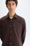 Spread collar twill shirt