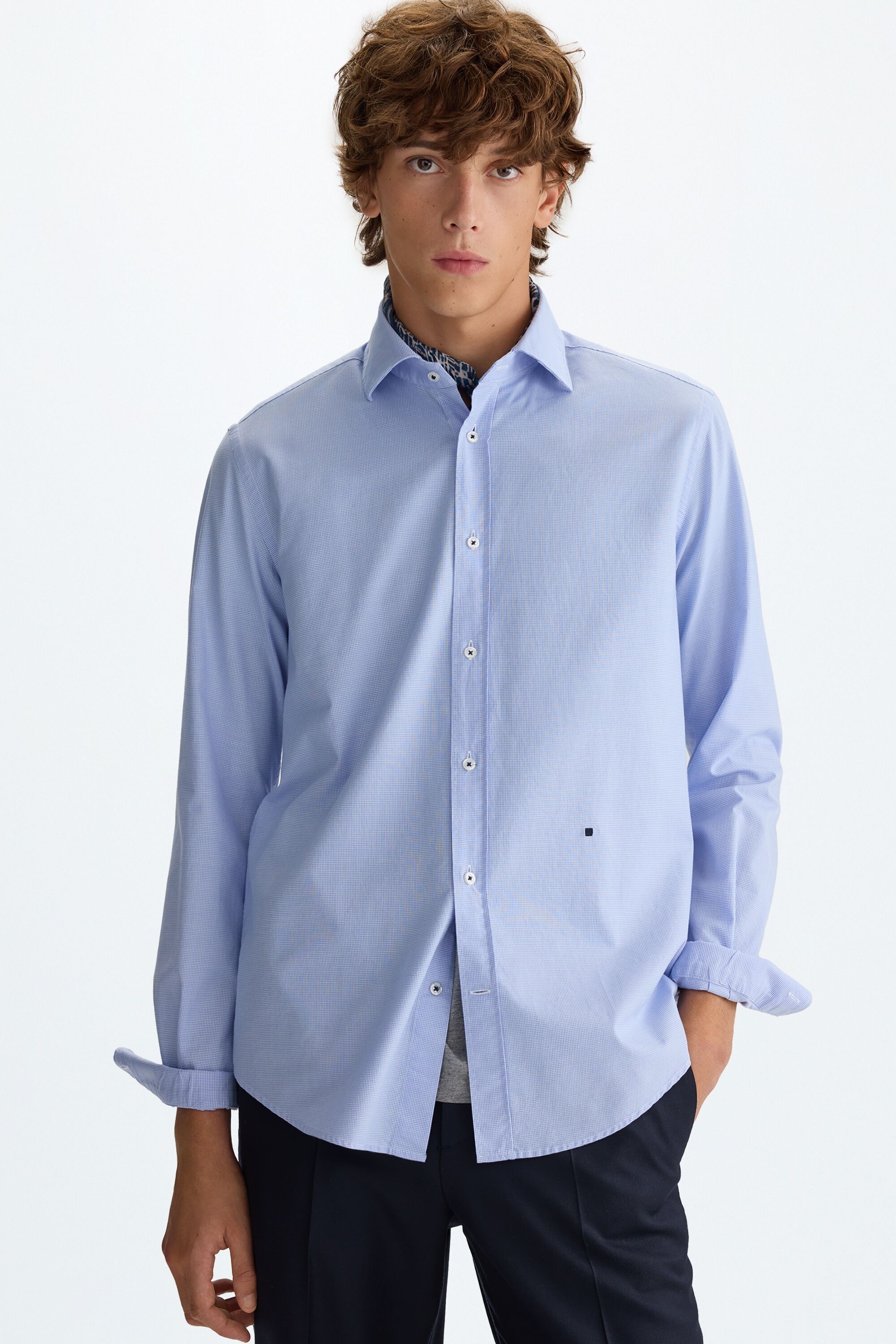 Camisa estructura micropata de gallo cuello italiano