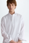Spread collar textured half-placket shirt