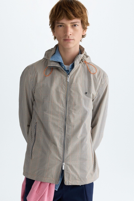HOODED CHEQUERED TECHNICAL JACKET
